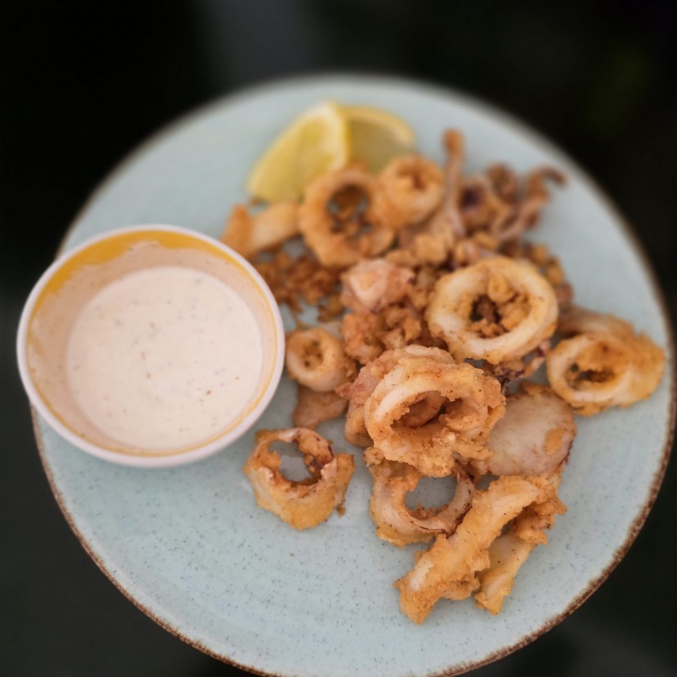 Crispy calamaris met maismeel coating